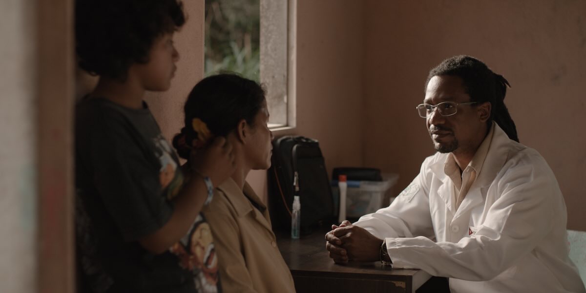 Akin's Desert_Still 04_1200